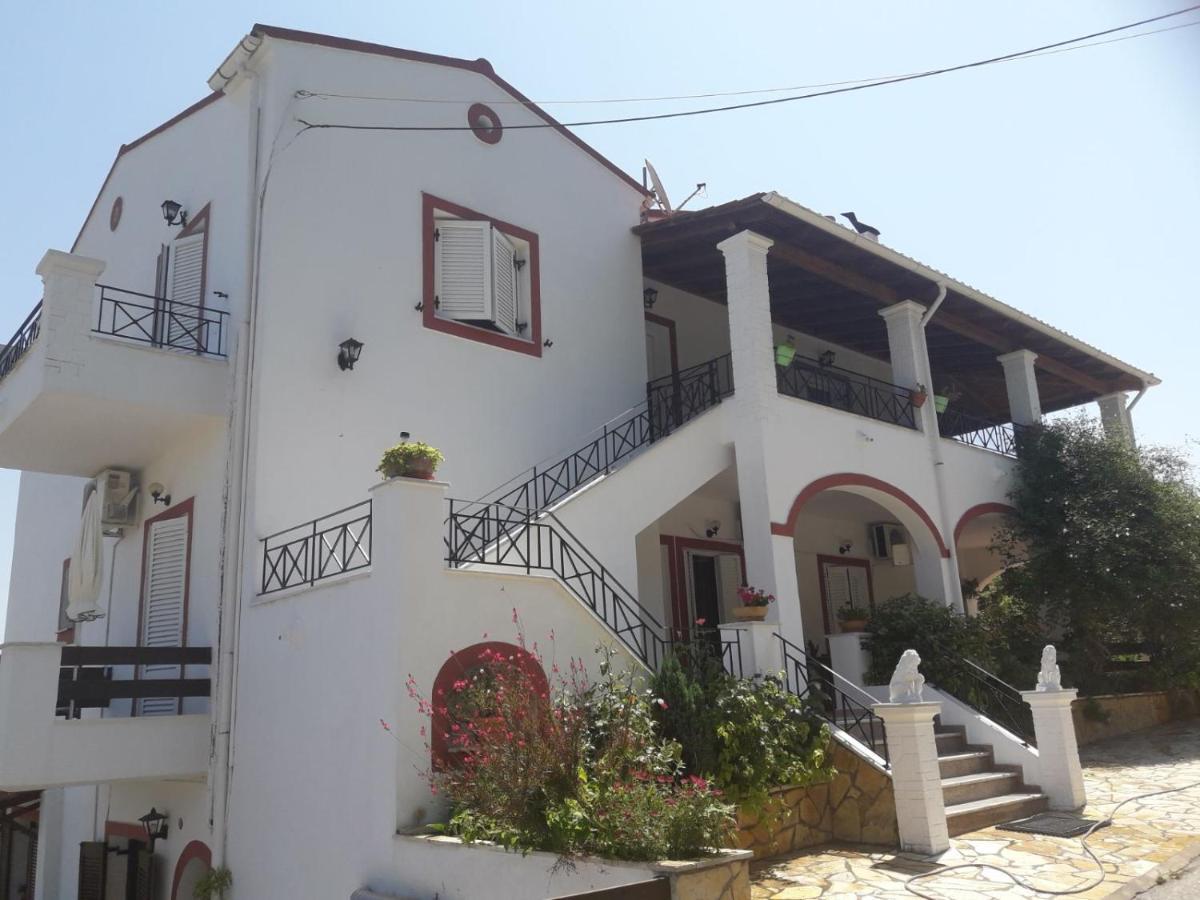 Despoina'S Apartment Vatos Exterior photo